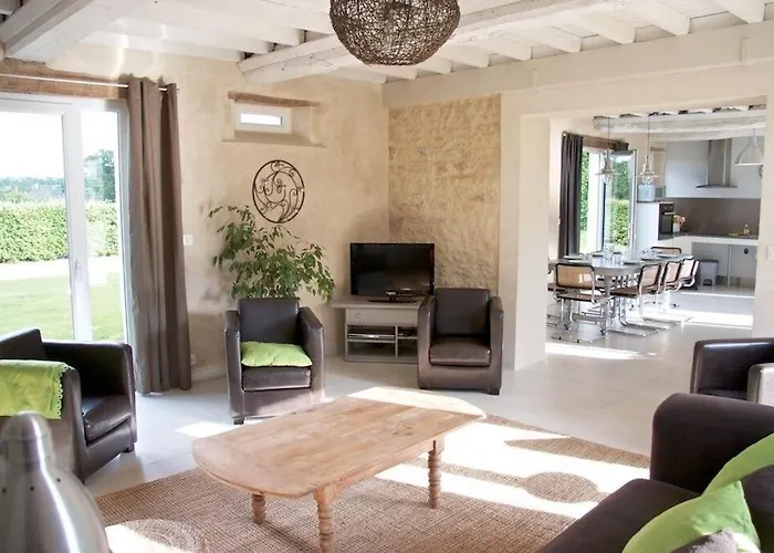 Holiday home Maison Bel'air Bayeux Vaucelles